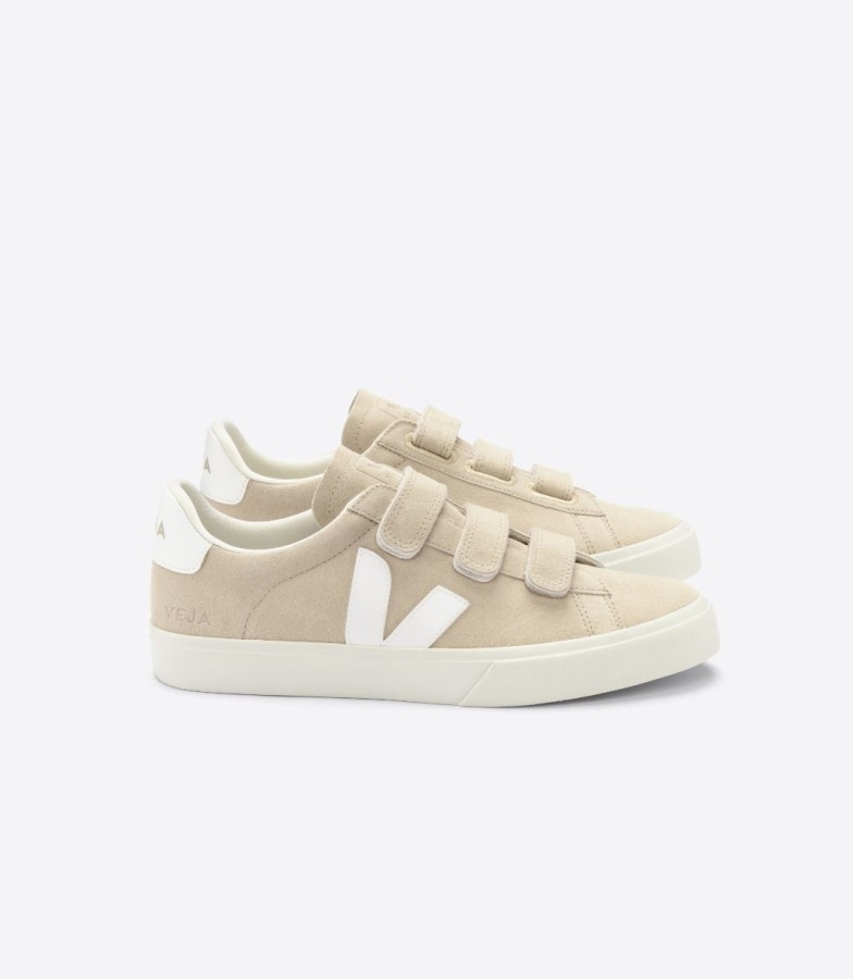 Chromefree Leather Almond White Veja Collection