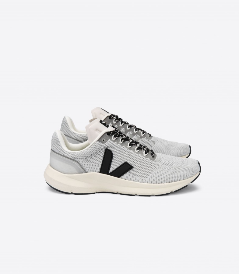 Veja Series V-Knit Polar Black
